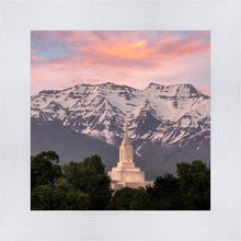 Load image into Gallery viewer, Orem Utah Daybreak
