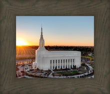Load image into Gallery viewer, Burley Idaho Last Light
