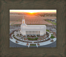 Load image into Gallery viewer, Burley Idaho Light of The Sun
