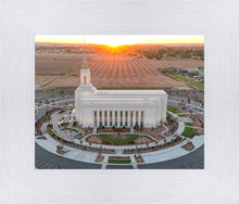 Load image into Gallery viewer, Burley Idaho Light of The Sun

