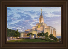 Load image into Gallery viewer, Draper Temple 01
