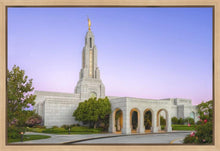 Load image into Gallery viewer, Redlands Temple 02
