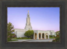 Load image into Gallery viewer, Redlands Temple 02
