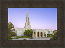 Load image into Gallery viewer, Redlands Temple 02
