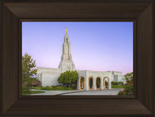 Load image into Gallery viewer, Redlands Temple 02
