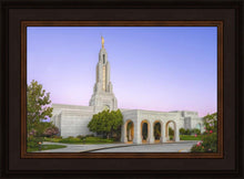 Load image into Gallery viewer, Redlands Temple 02
