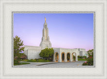 Load image into Gallery viewer, Redlands Temple 02
