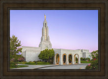 Load image into Gallery viewer, Redlands Temple 02
