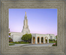 Load image into Gallery viewer, Redlands Temple 02
