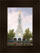 Load image into Gallery viewer, Redlands Temple 01
