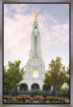 Load image into Gallery viewer, Redlands Temple 01
