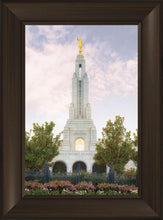 Load image into Gallery viewer, Redlands Temple 01
