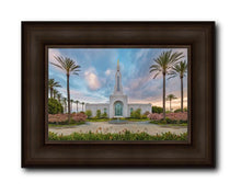 Load image into Gallery viewer, Redlands Temple 17
