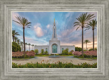 Load image into Gallery viewer, Redlands Temple 17

