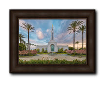Load image into Gallery viewer, Redlands Temple 17
