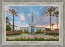 Load image into Gallery viewer, Redlands Temple 17
