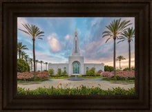 Load image into Gallery viewer, Redlands Temple 17
