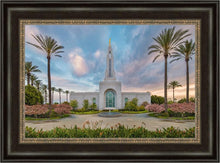 Load image into Gallery viewer, Redlands Temple 17
