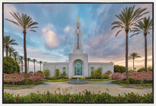 Load image into Gallery viewer, Redlands Temple 17
