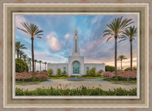 Load image into Gallery viewer, Redlands Temple 17
