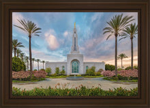 Load image into Gallery viewer, Redlands Temple 17
