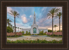 Load image into Gallery viewer, Redlands Temple 17
