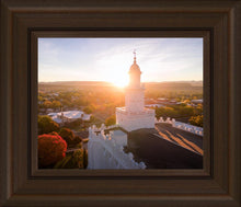 Load image into Gallery viewer, St. George Sunburst
