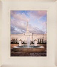 Load image into Gallery viewer, Oklahoma Fountain
