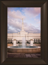 Load image into Gallery viewer, Oklahoma Fountain
