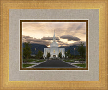 Load image into Gallery viewer, Orem Solstice Rays
