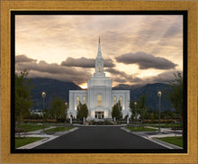 Load image into Gallery viewer, Orem Solstice Rays
