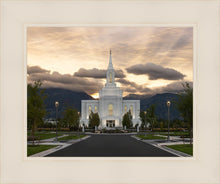 Load image into Gallery viewer, Orem Solstice Rays
