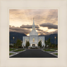 Load image into Gallery viewer, Orem Solstice Rays
