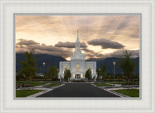 Load image into Gallery viewer, Orem Solstice Rays
