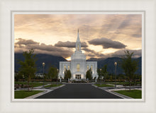 Load image into Gallery viewer, Orem Solstice Rays
