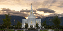 Load image into Gallery viewer, Orem Solstice Rays
