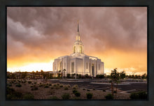 Load image into Gallery viewer, Red Cliffs Utah As The Storm Clears
