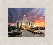 Load image into Gallery viewer, Saratoga Springs Utah Colorful Sunrise
