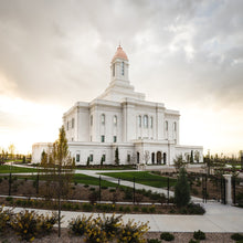 Load image into Gallery viewer, Deseret Peak Golden Glow Sunset
