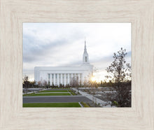 Load image into Gallery viewer, Burley Idaho A Ray of Light
