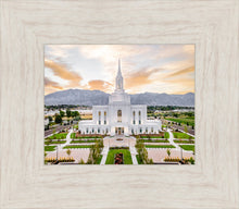 Load image into Gallery viewer, Orem Utah Mountain Front
