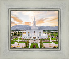 Load image into Gallery viewer, Orem Utah Mountain Front
