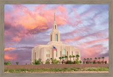 Load image into Gallery viewer, Red Cliffs Utah Sunset Glory
