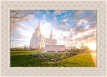 Load image into Gallery viewer, Brigham Utah Springs Light
