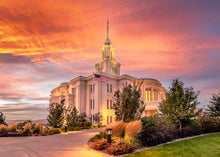 Load image into Gallery viewer, Payson Utah Sunset
