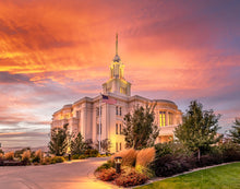 Load image into Gallery viewer, Payson Utah Sunset

