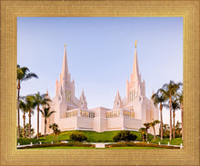 Load image into Gallery viewer, San Diego California Glow
