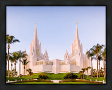 Load image into Gallery viewer, San Diego California Glow
