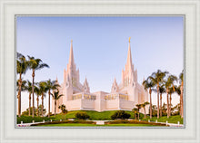 Load image into Gallery viewer, San Diego California Glow
