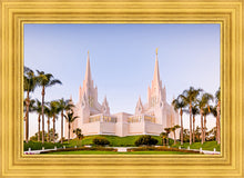 Load image into Gallery viewer, San Diego California Glow
